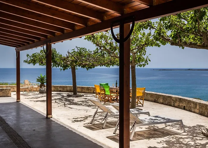 Alekos Houses-eternity * Xi Beach